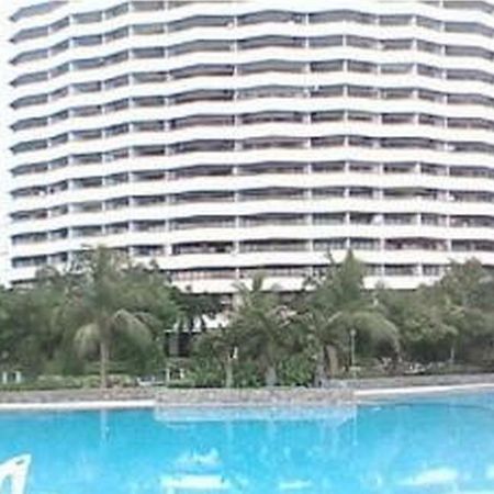 Room At Sunshine Beach Condo Pattaya Exterior photo